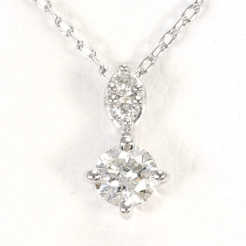 VINTAGE 18k Silver Diamond Necklace